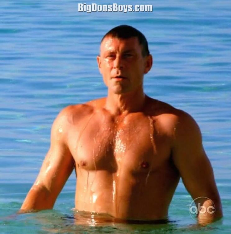 Grant Bowler