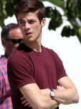 Grant Gustin