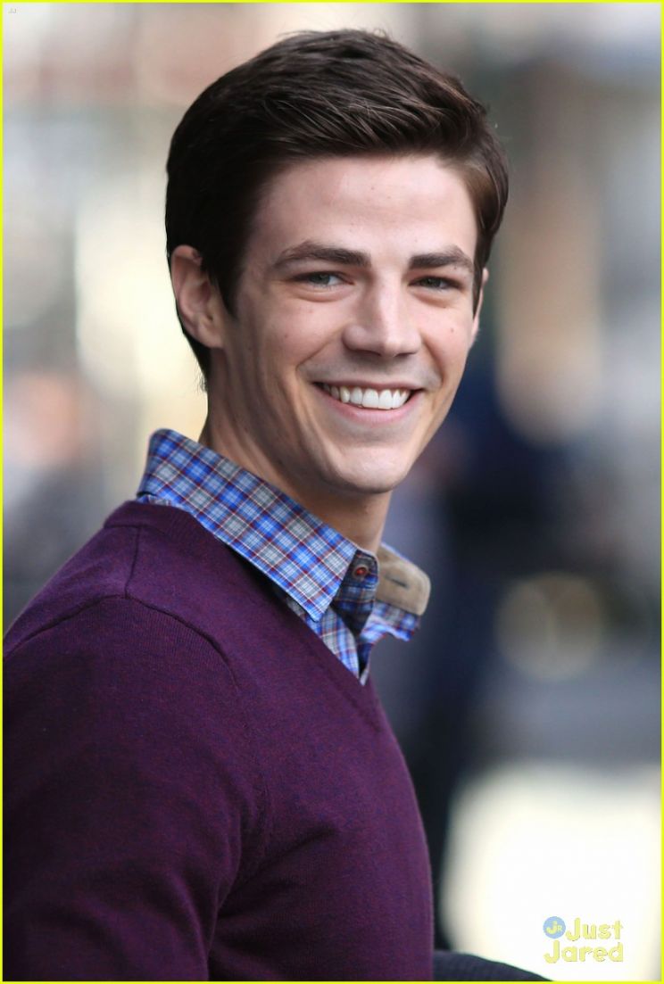 Grant Gustin