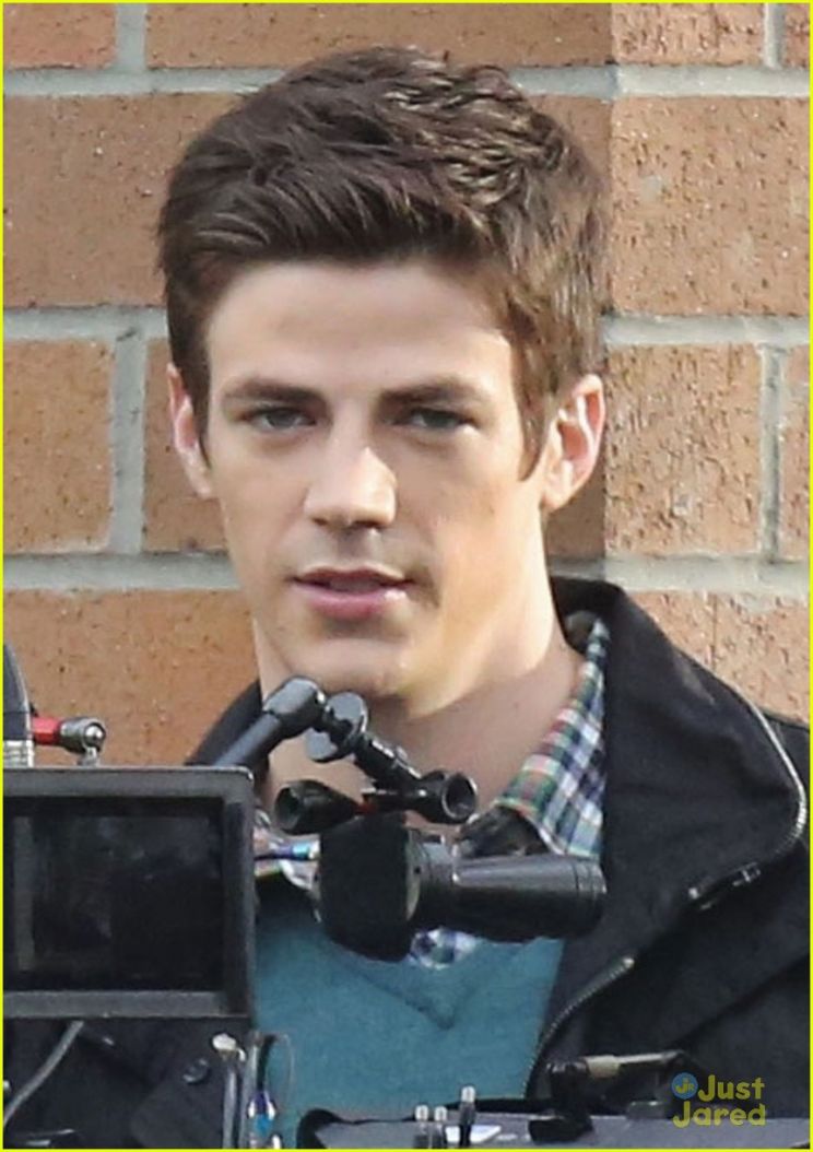 Grant Gustin