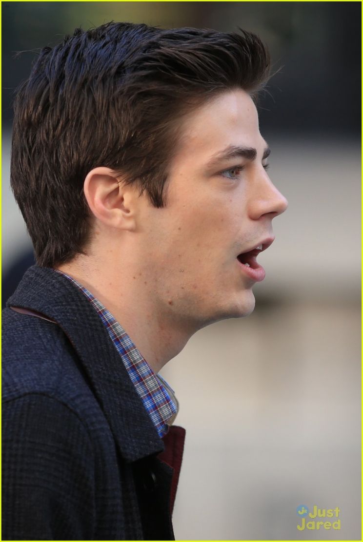 Grant Gustin