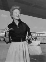 Greer Garson photo
