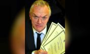 Greg Davies