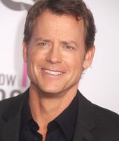 Greg Kinnear