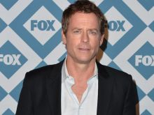 Greg Kinnear