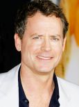 Greg Kinnear