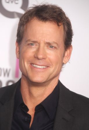 Greg Kinnear