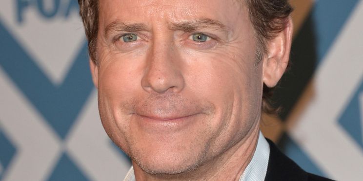 Greg Kinnear