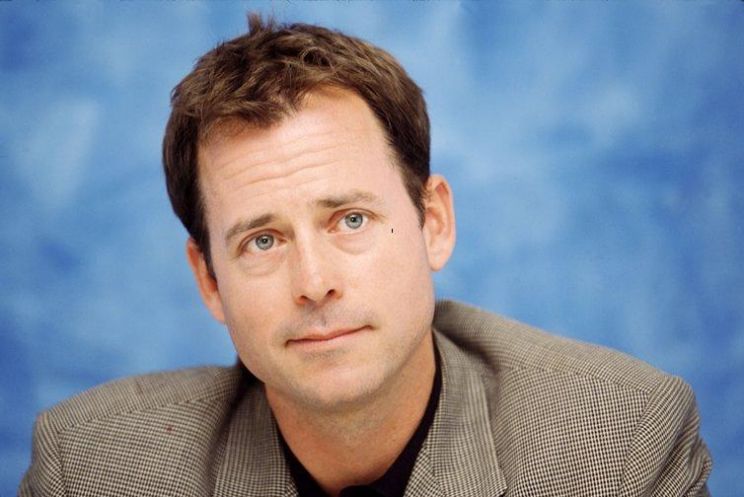 Greg Kinnear