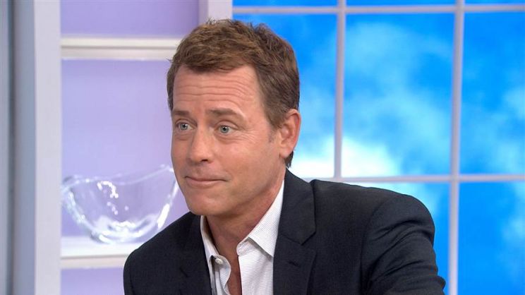 Greg Kinnear