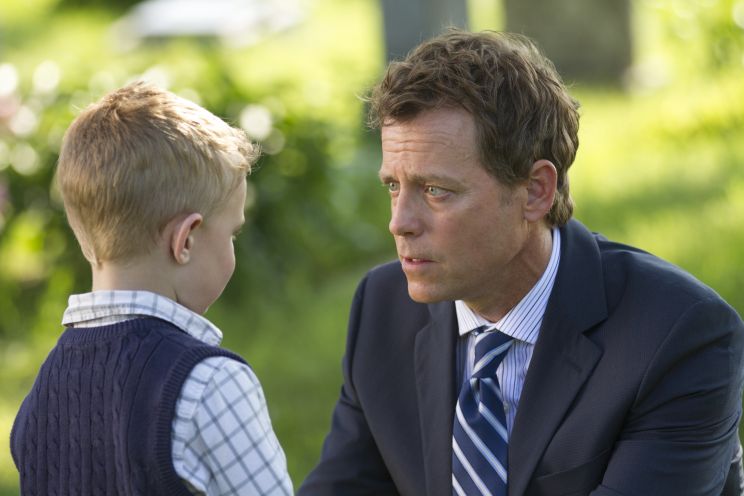 Greg Kinnear
