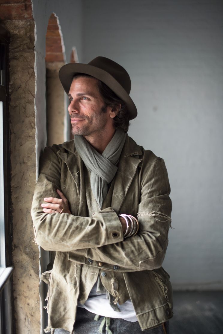 Greg Lauren
