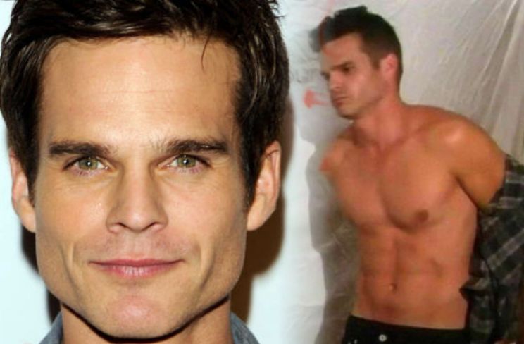 Pictures of Greg Rikaart