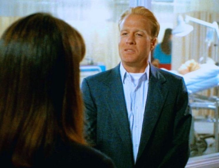 Gregg Henry