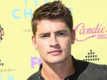 Gregg Sulkin