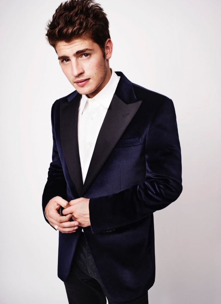 Gregg Sulkin