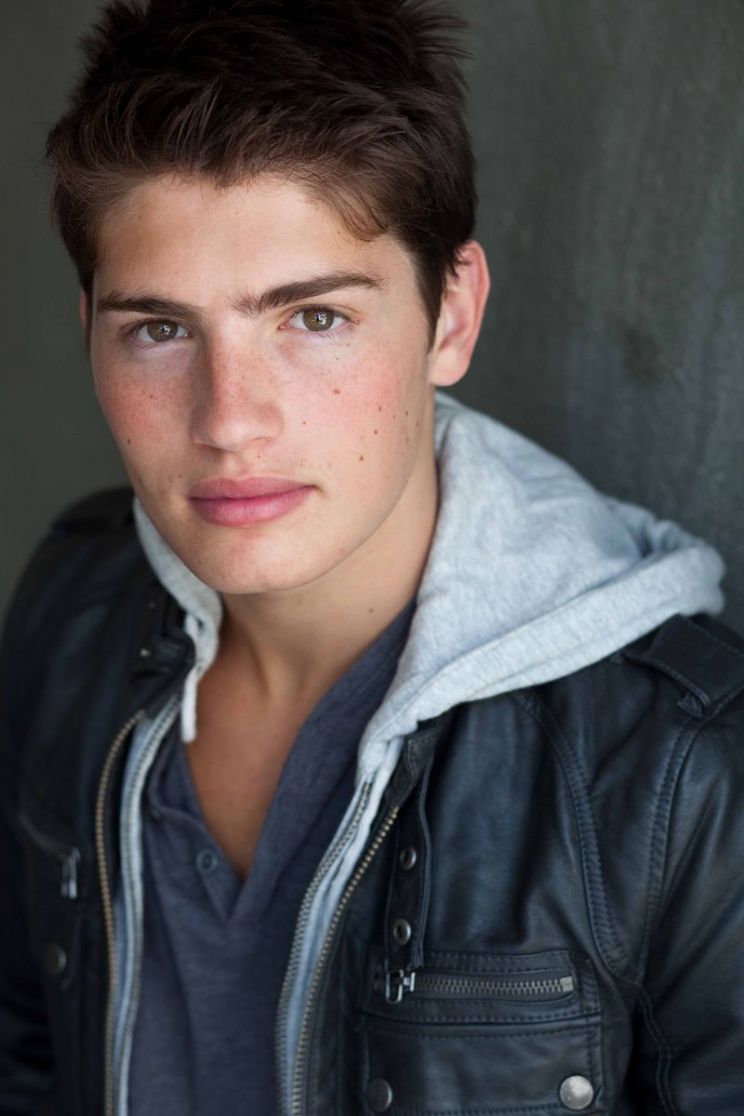 Gregg Sulkin