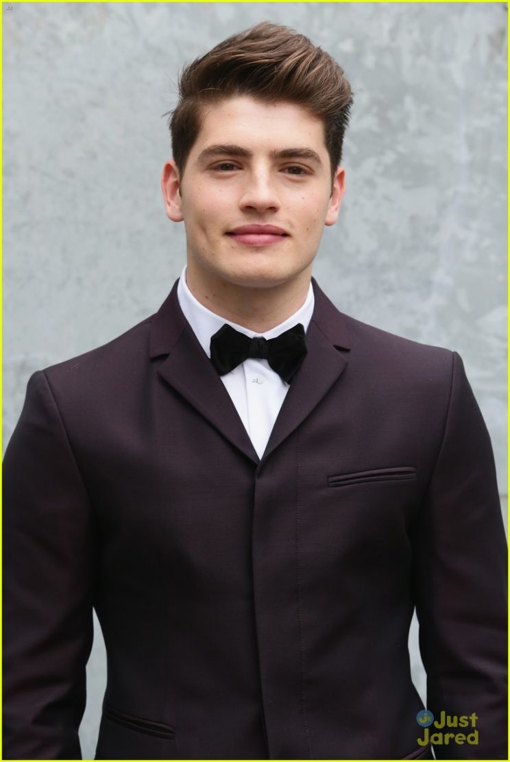 Gregg Sulkin