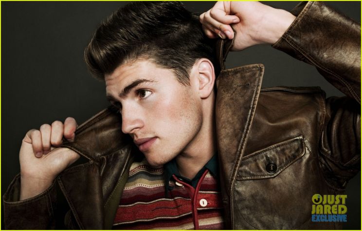 Gregg Sulkin