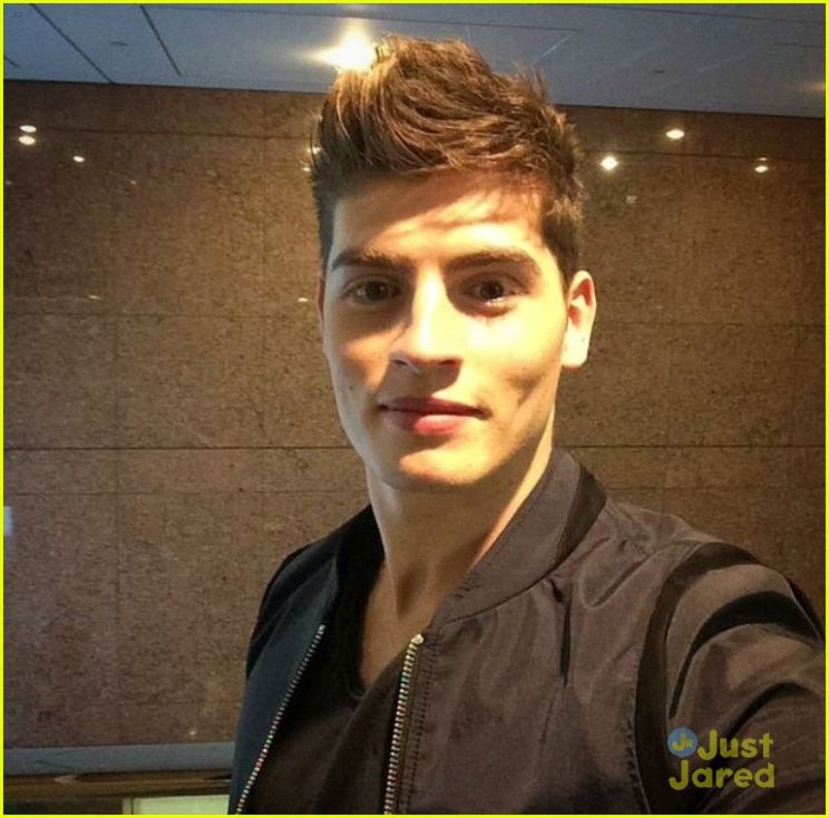 Gregg Sulkin