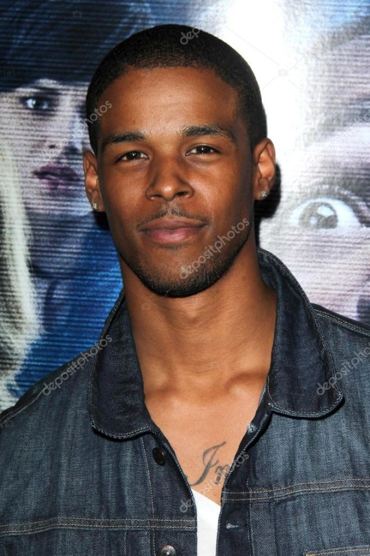 Gregg Wayans