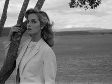 Greta Scacchi