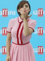 Greta Scarano photo