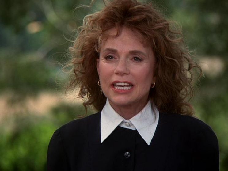 Gretchen Corbett