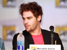 Grey Damon