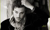 Grey Damon