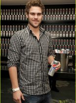 Grey Damon