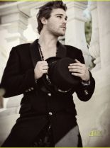 Grey Damon