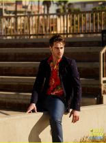 Grey Damon