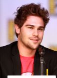 Grey Damon