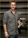 Grey Damon