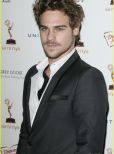 Grey Damon