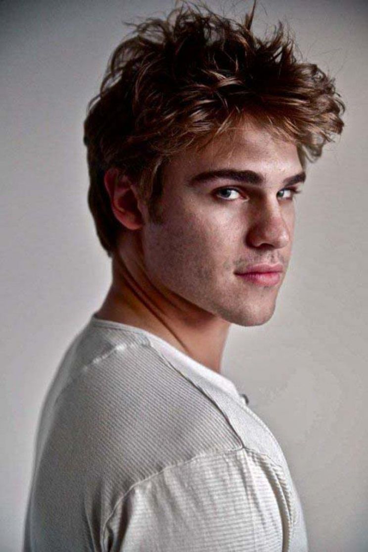 Grey Damon