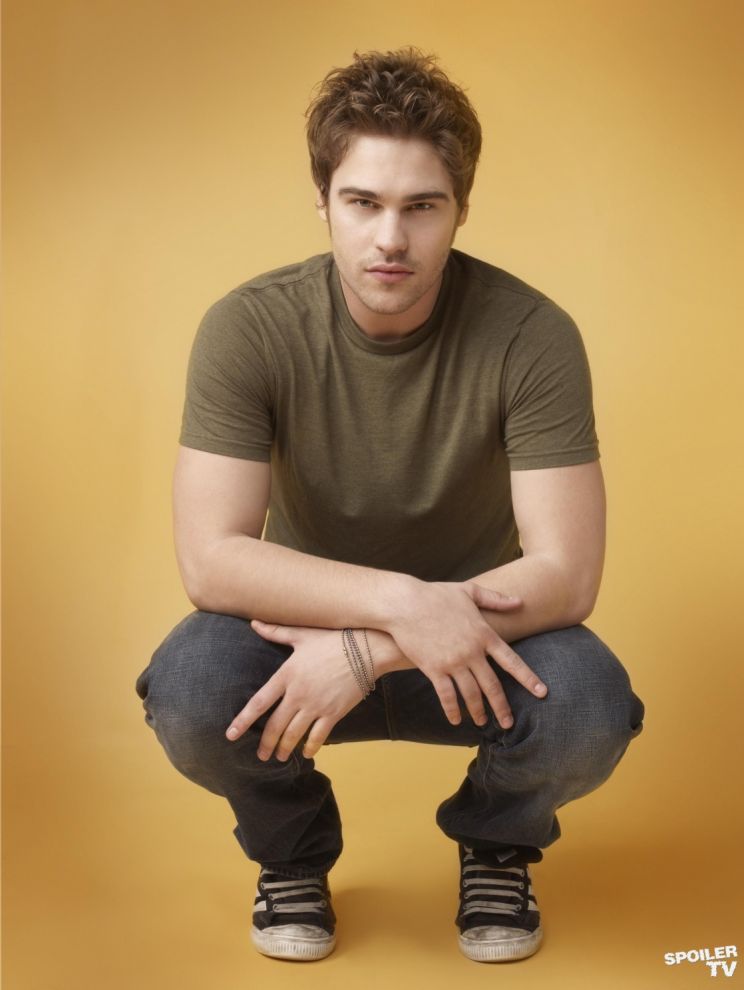 Grey Damon