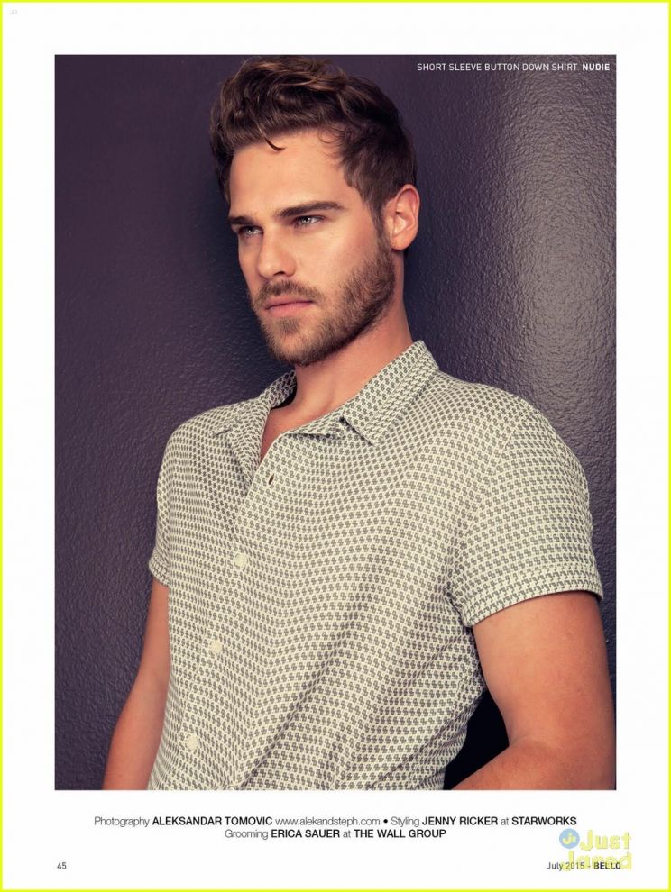 Grey Damon