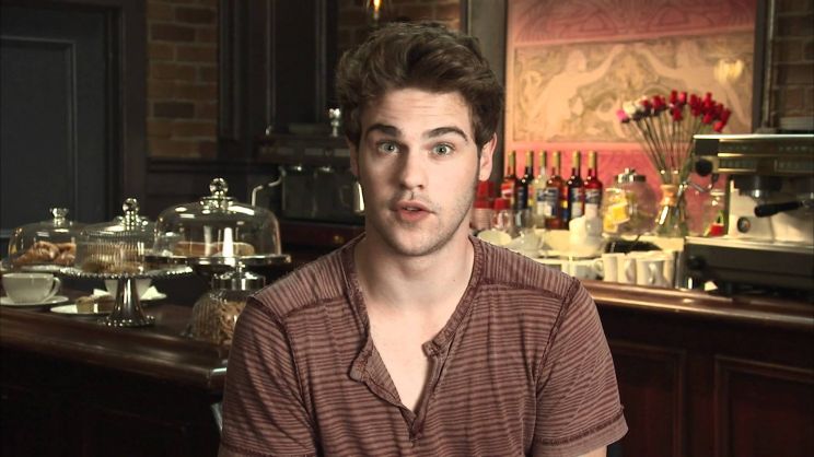 Grey Damon