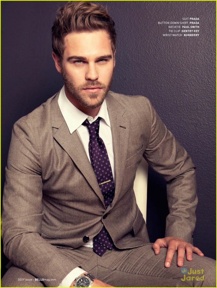 Grey Damon