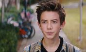 Griffin Gluck