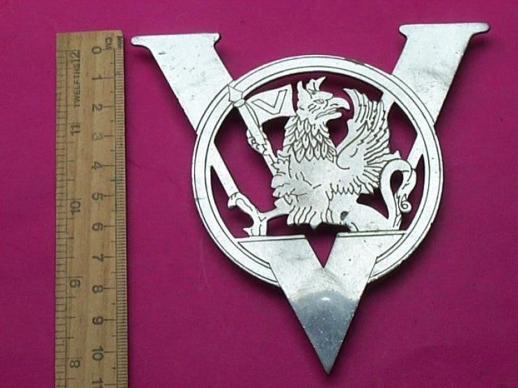 Griffin Hood