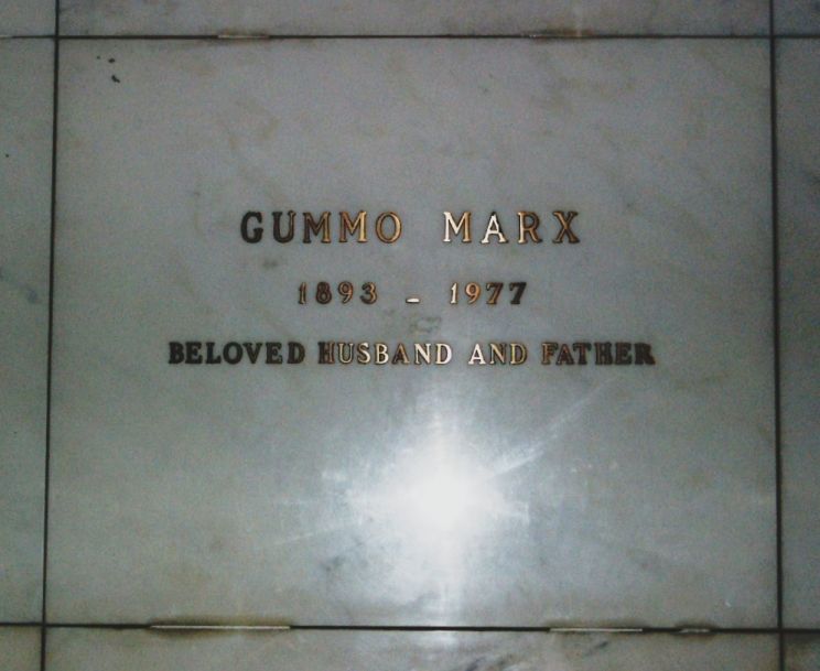 Gummo Marx