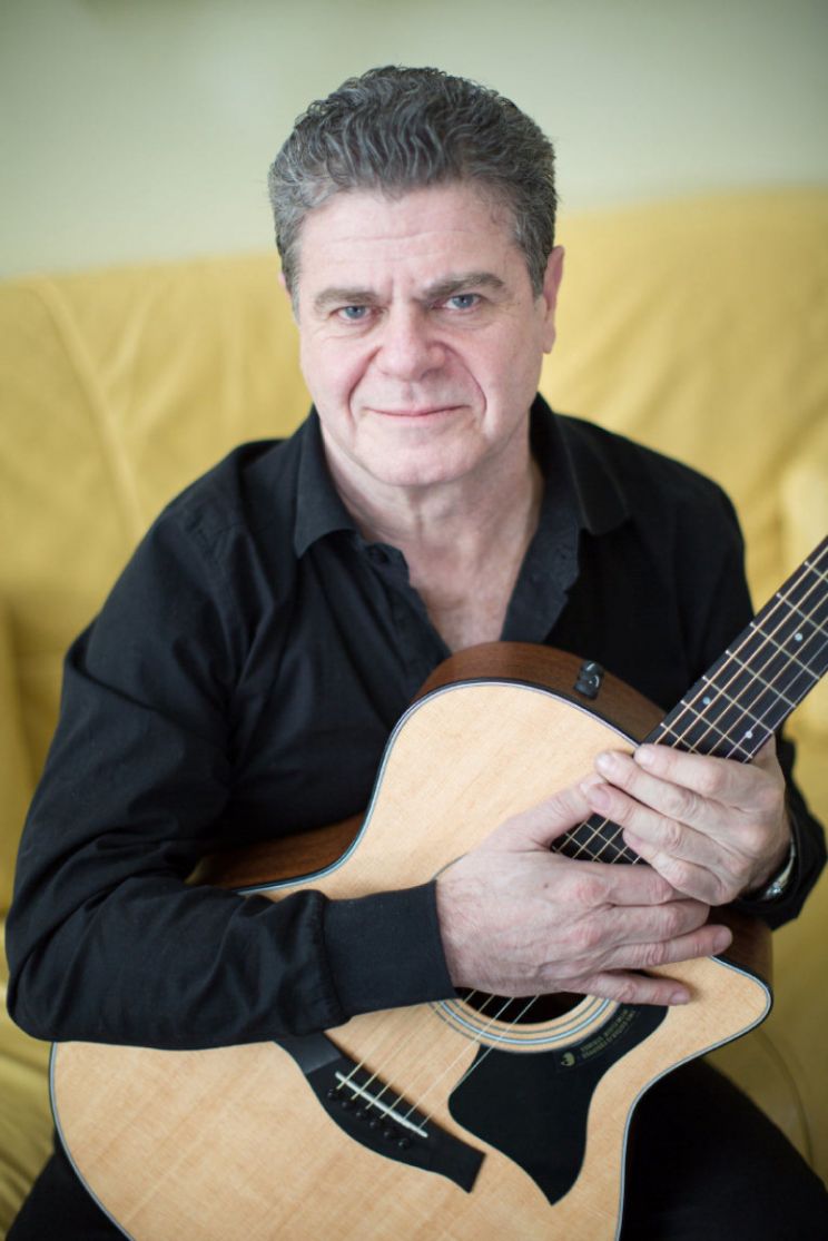 Gustavo Santaolalla