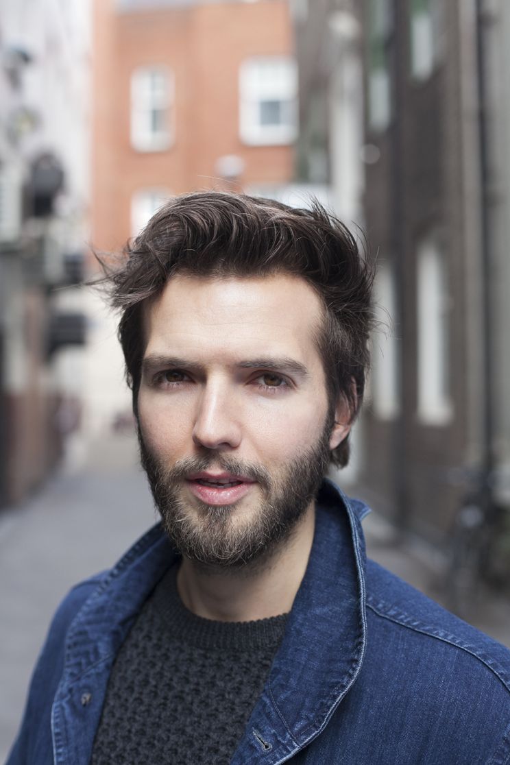 Guy Burnet