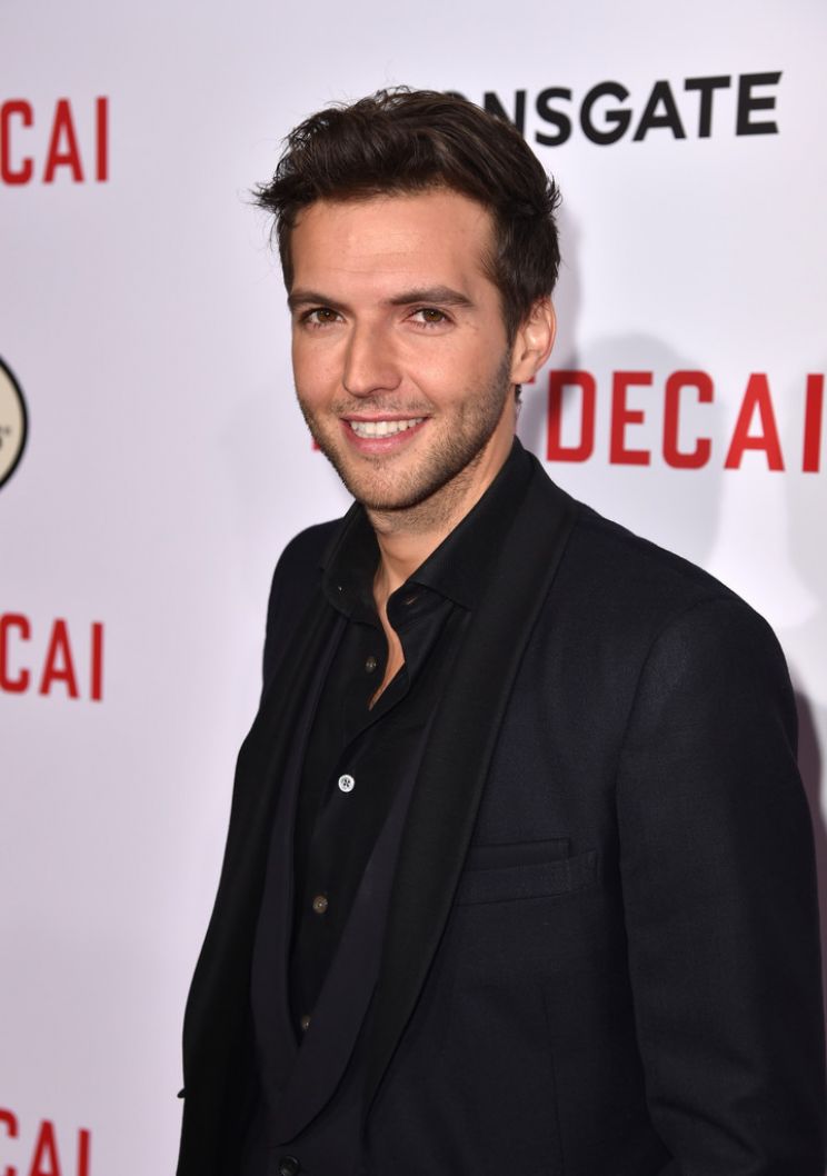 Guy Burnet
