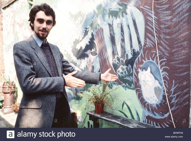 Guy Henry