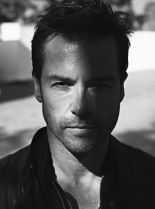 Guy Pearce