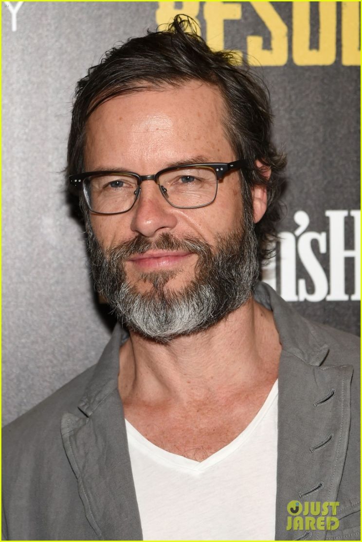 Guy Pearce